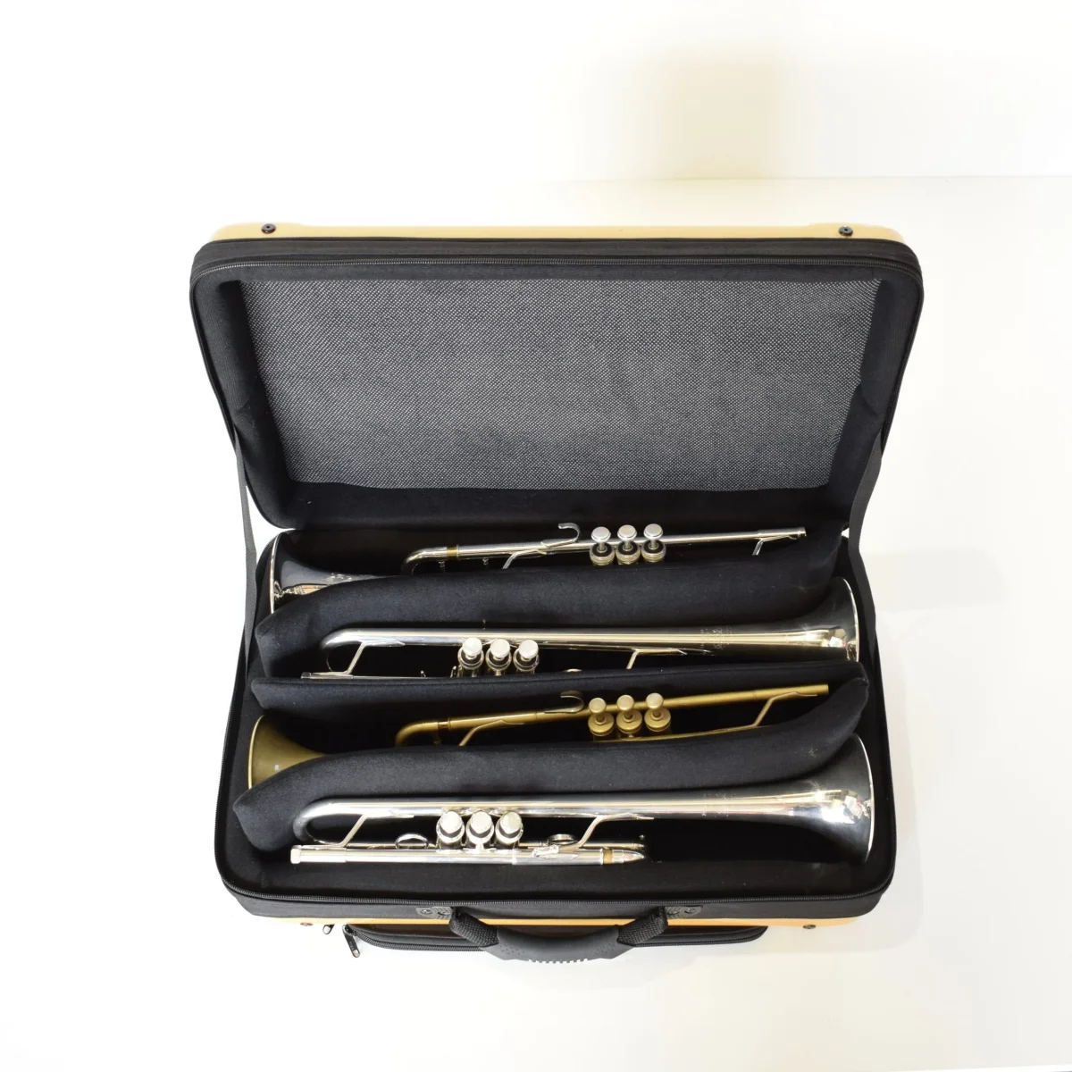 Adams A9 Selected L